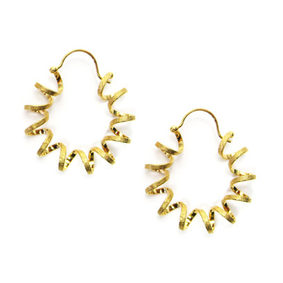 Continuous Coil Hoop Earring
22K Gold Vermeil
ERHP06-G
190.